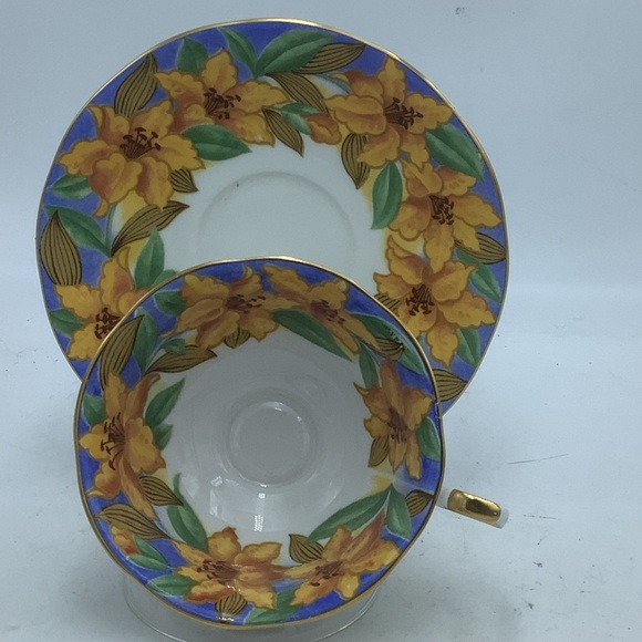 Queen’s England Fine Bone  China Art Deco Blue Teacup and Saucer - Picture 6 of 13